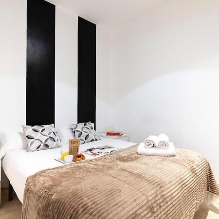 The Camp Nou Fcb Apartment Barcelona Ngoại thất bức ảnh